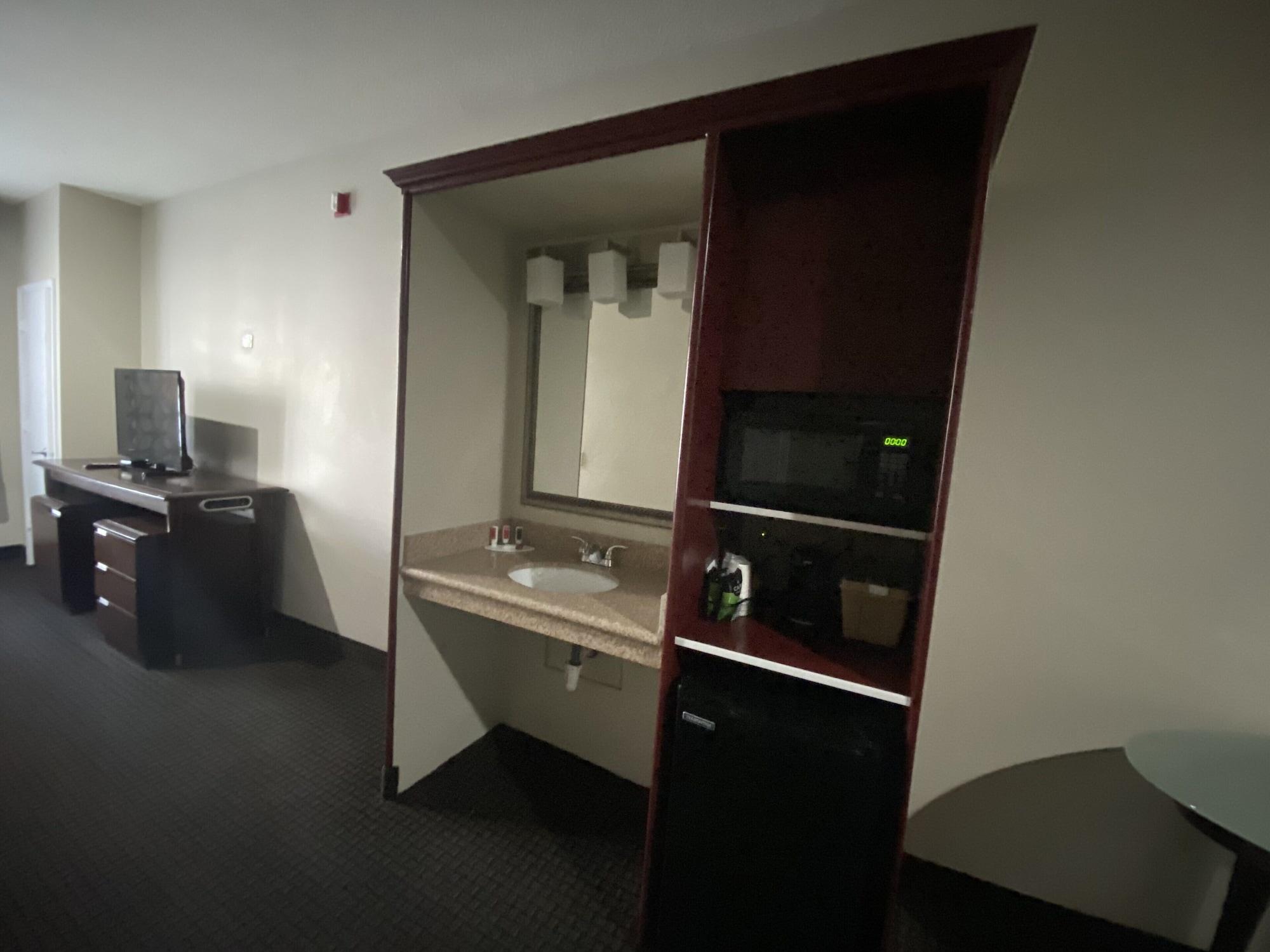 Baymont By Wyndham Colorado Springs Hotel Bagian luar foto