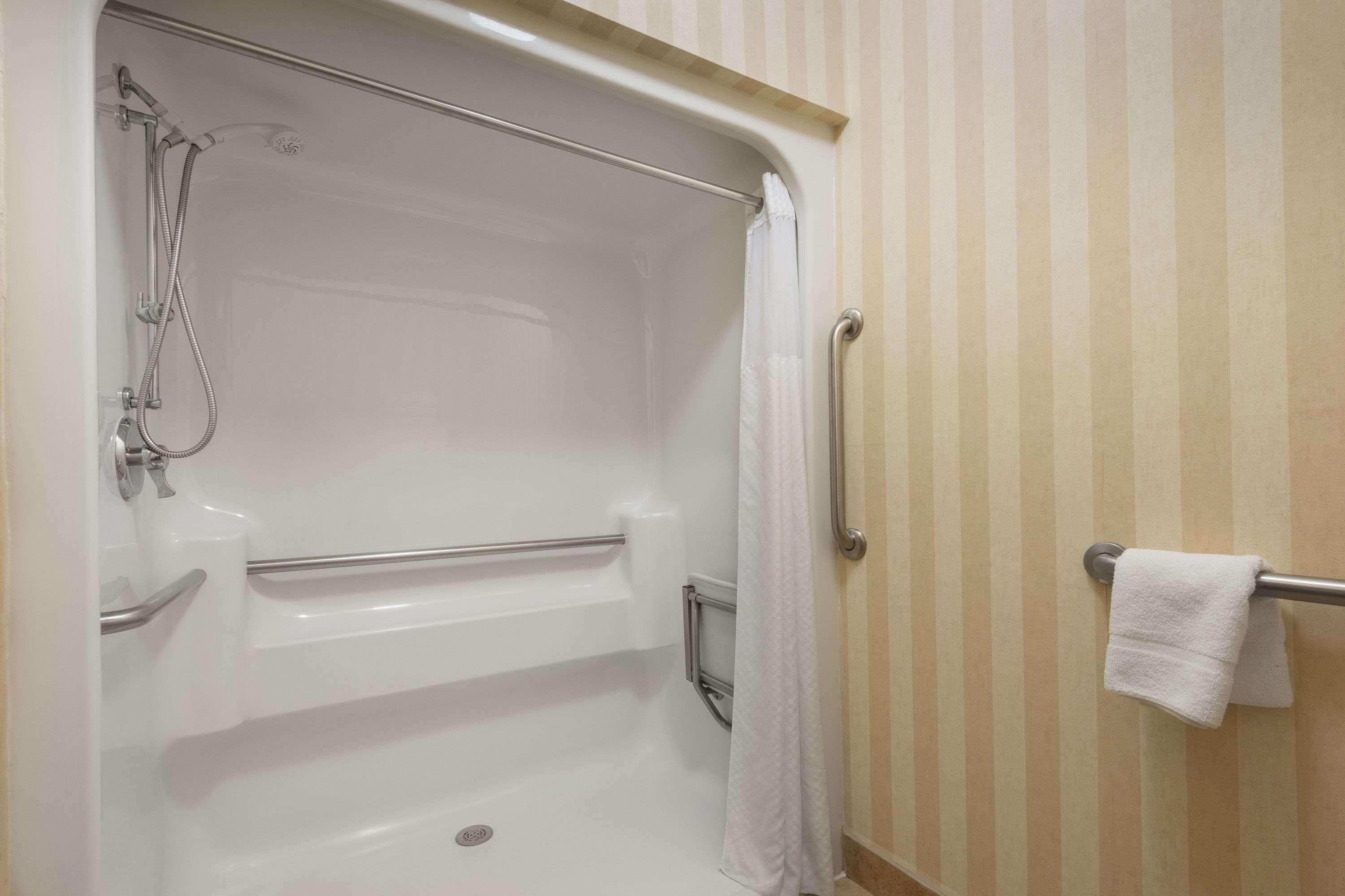 Baymont By Wyndham Colorado Springs Hotel Bagian luar foto