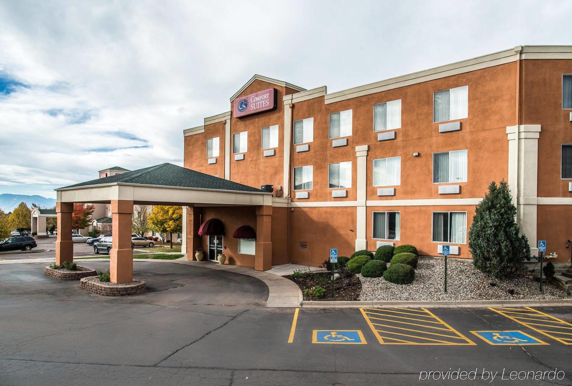 Baymont By Wyndham Colorado Springs Hotel Bagian luar foto